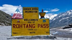 Read more about the article Rohtang Pass in June 2026: Snow, Weather, Permit, Road Status and Travel Tips