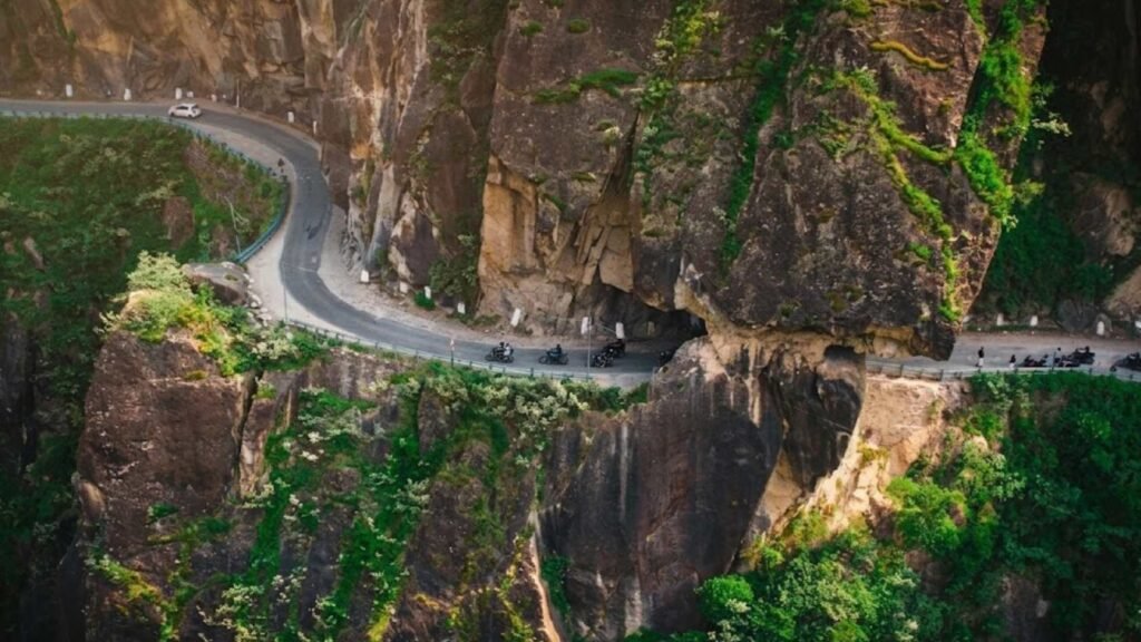 Are Kinnaur Roads Open