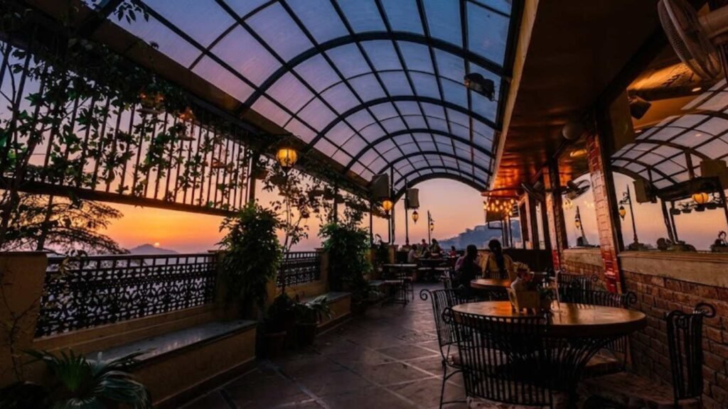 Café Hopping Hotel Willow Bank Cafe Times Shimla