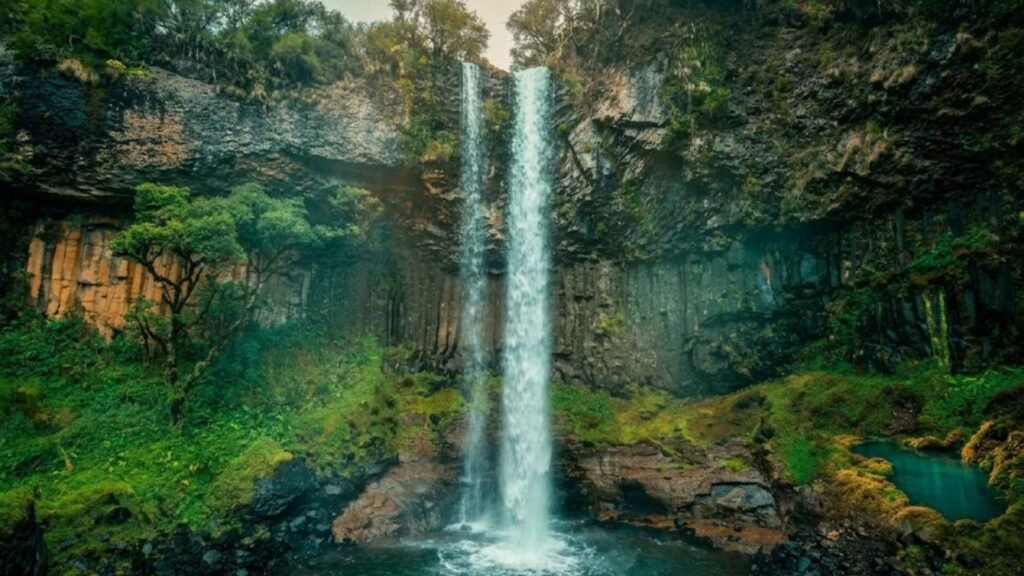 Chhoie Waterfall Tirthan