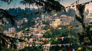 Read more about the article Dharamshala in Autumn: Weather, Best Month & Travel Tips