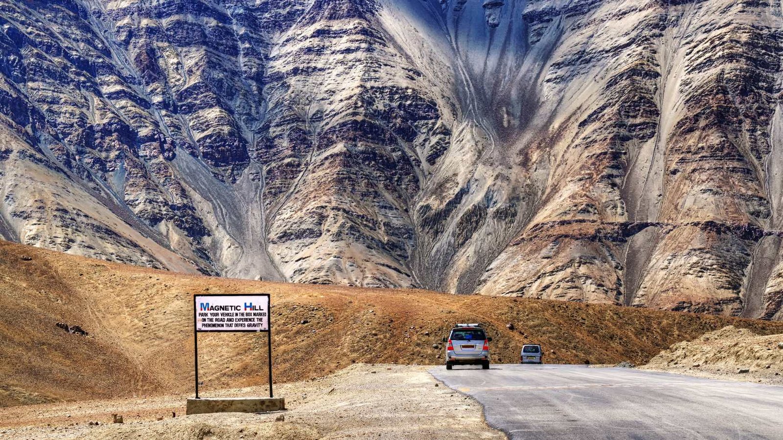 Good Time to Visit Leh Ladakh Magnetic Hill