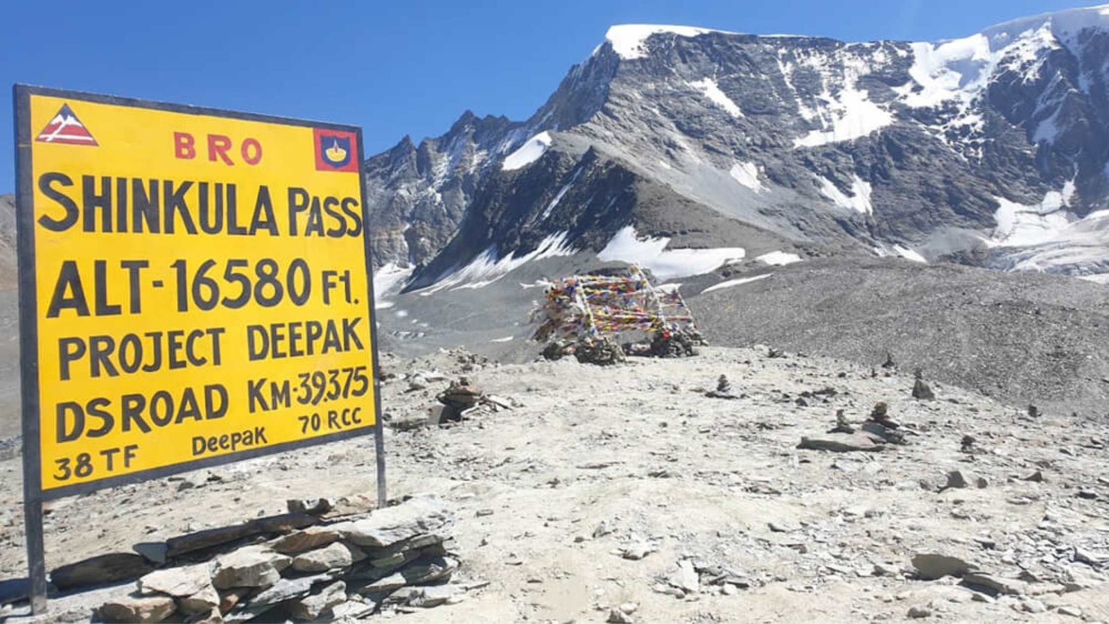 You are currently viewing Shinkula Pass in June 2026: Road Status, Snow, Permits and Travel Guide
