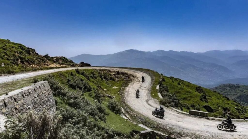 Bike Expedition to Shinkula Pass in June