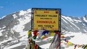 Read more about the article Shinkula Pass in July 2026: Road Status, Weather, Snow and Travel Tips