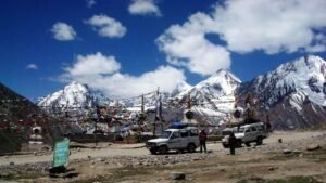 Read more about the article Kunzum Pass in September 2026: Weather, Road Status, Safety and Travel Tips