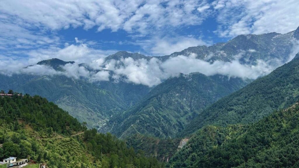 Naddi View Point in Dharamshala offering stunning views of the Dhauladhar mountain range