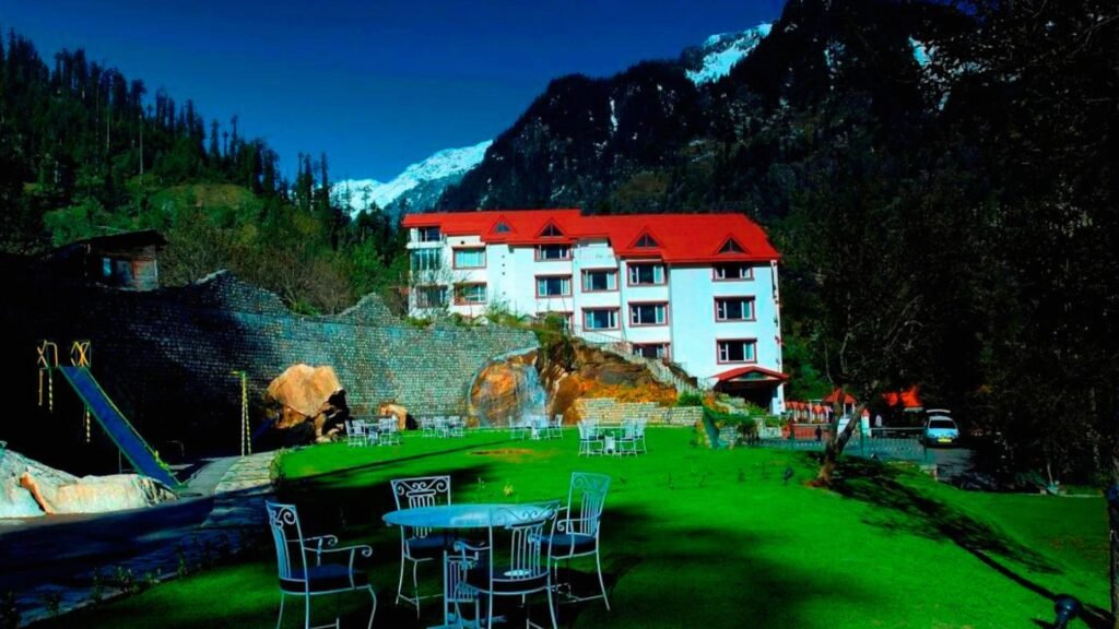 Where to Stay in Manali in November