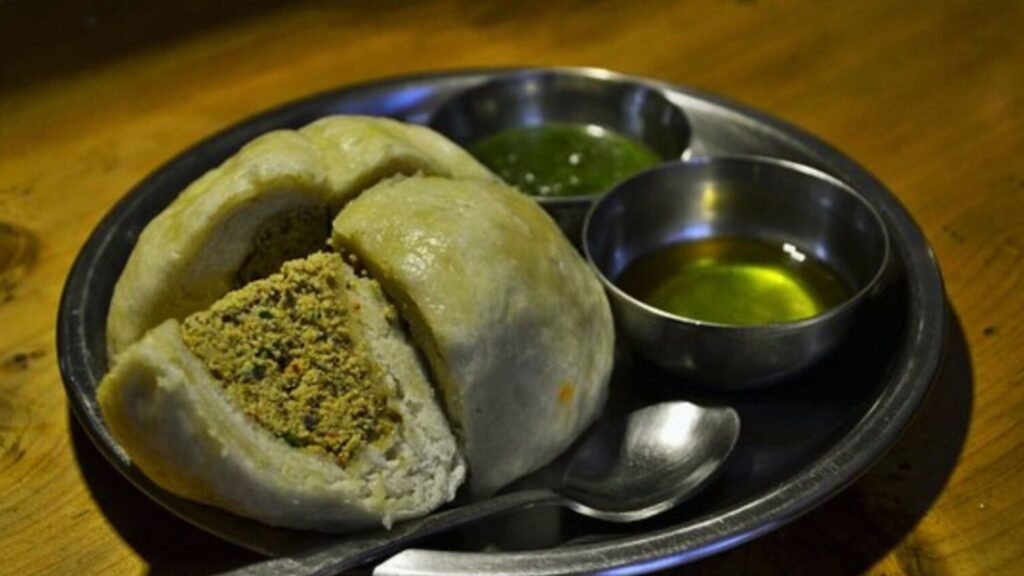 A Local Food Stop: Try Siddu