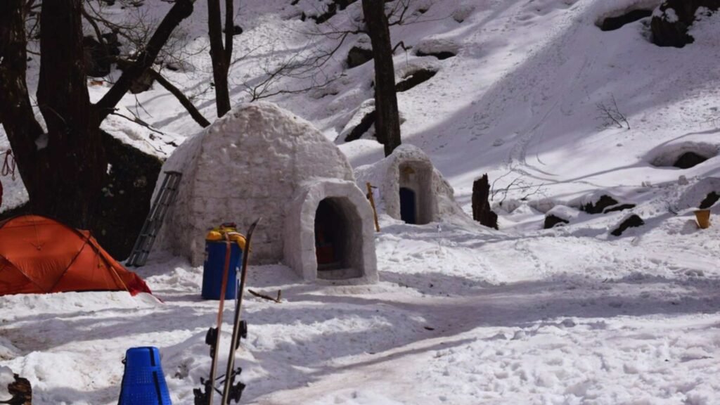What Most Tourists Get Wrong About Manali in November