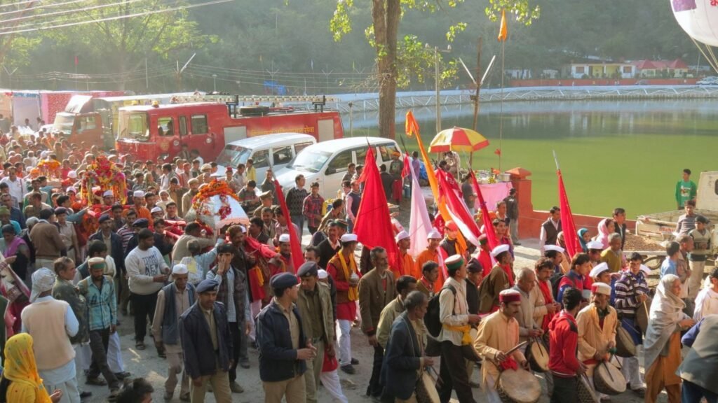 Crowd, Weather and Practical Planning