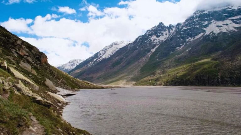 Pin Parvati Pass Trek showcasing the dramatic landscapes of Spiti Valley