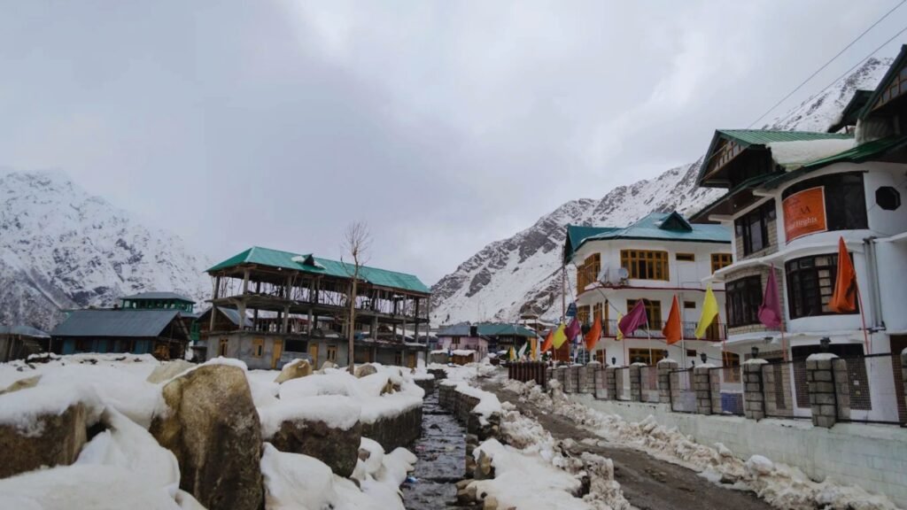 Does It Snow in Kinnaur in December?