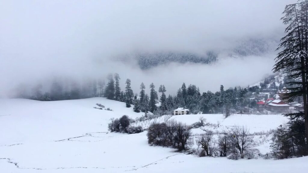 Getting to Jibhi in December